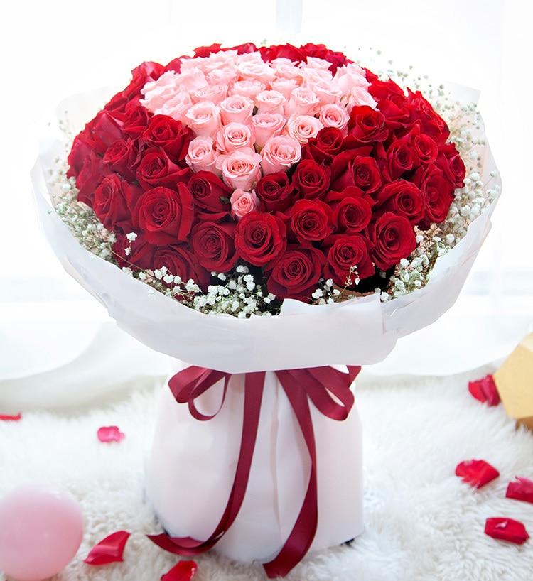046A - Luxurious Beautiful Bouquet of 100 Red Pink & White Roses