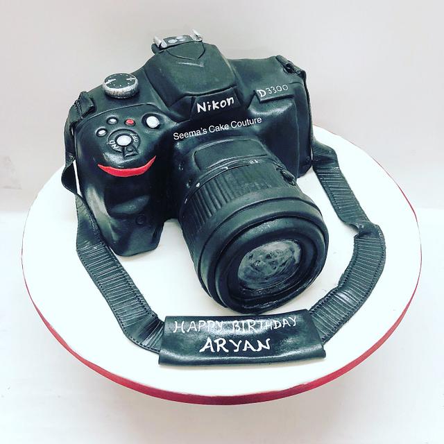 Camera theme cake . . . #camerathemecake #simpledesign #thetastepalatte  #newyorkstylecookies | Instagram