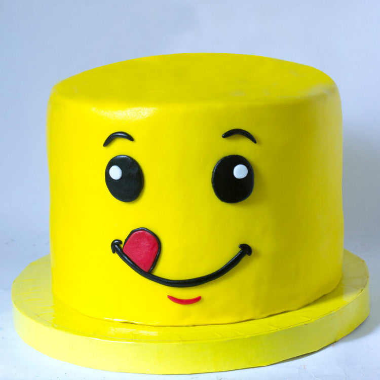 Smiling Face Fondant Cake - Luv Flower & Cake