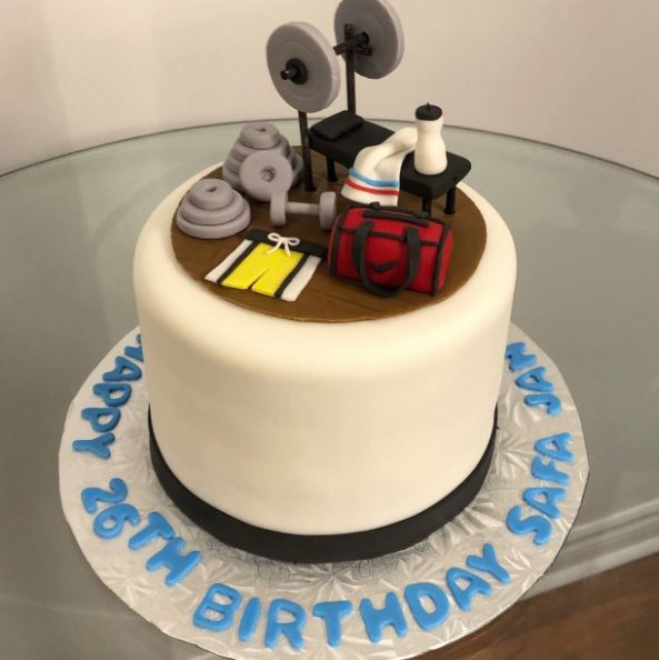 Gym Theme Birthday Cake Online | Low Price | YummyCake