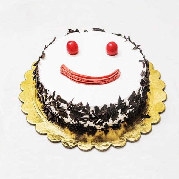 Happy Face Emoji Cake | Fondant Cakes in Pune | Adult Cakes