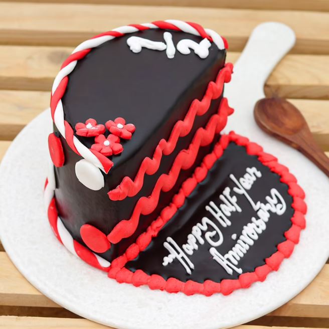 Order Moist and Frosted Half Birthday Cake 1 Kg Online at Best Price, Free  Delivery|IGP Cakes